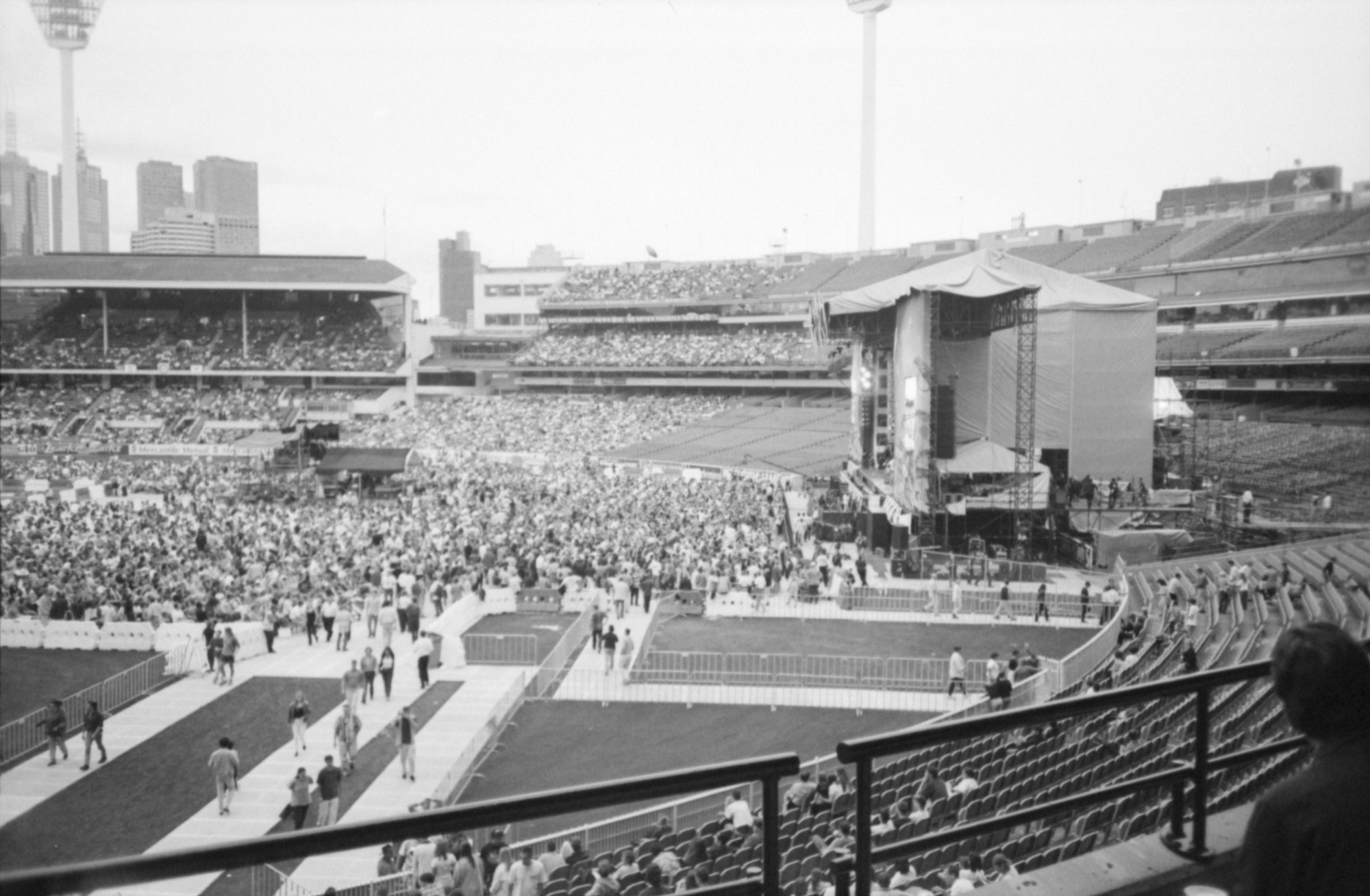 Mushroom 25 Live, MCG, Melbourne, 1998.